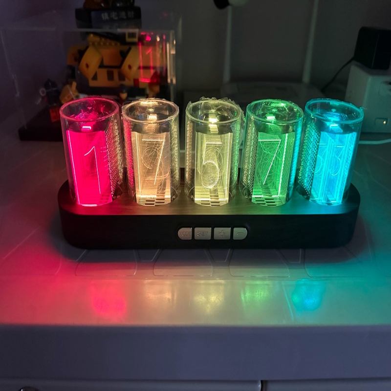 Desk Setup Youtube - LED Nixie Tube horloge RGB jeu