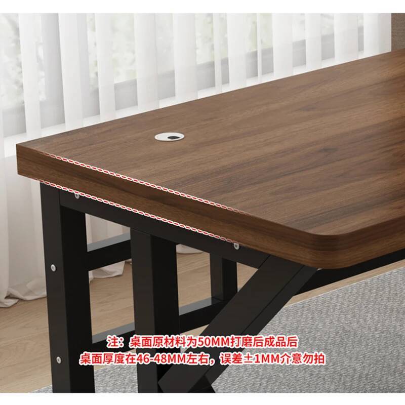 Table de bureau de jeu en form - Desk Setup Monitor And Laptop avis et prix