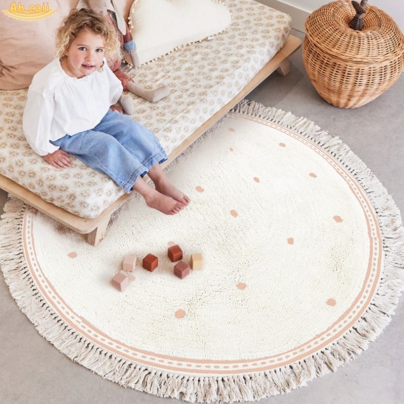 Tapis pelucheux blanc pour sal - Desk Setup Girly avis et prix
